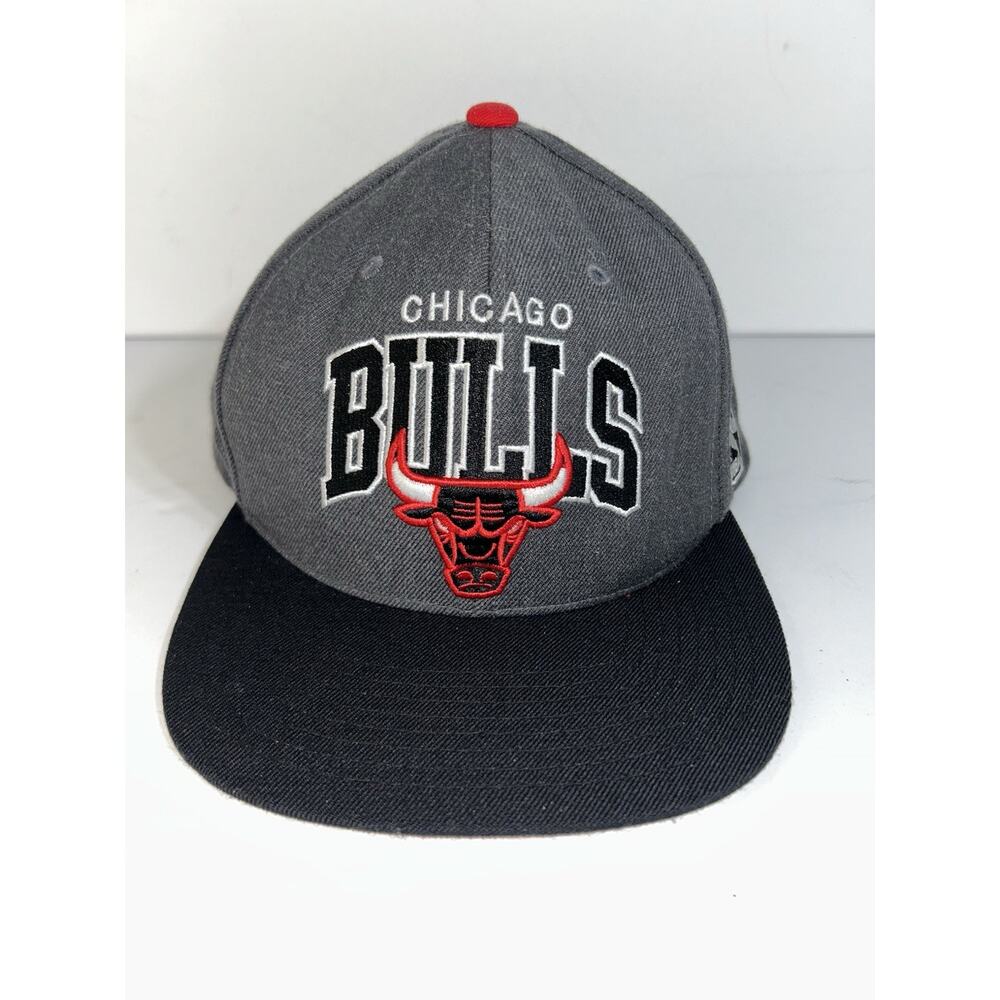Chicago Bulls Hat Cap Mitchell & Ness Snapback Gray Script Wool NBA Basketball